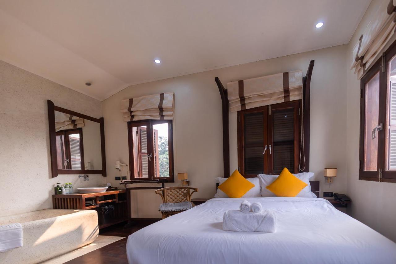 Ancient Luangprabang Hotel Экстерьер фото