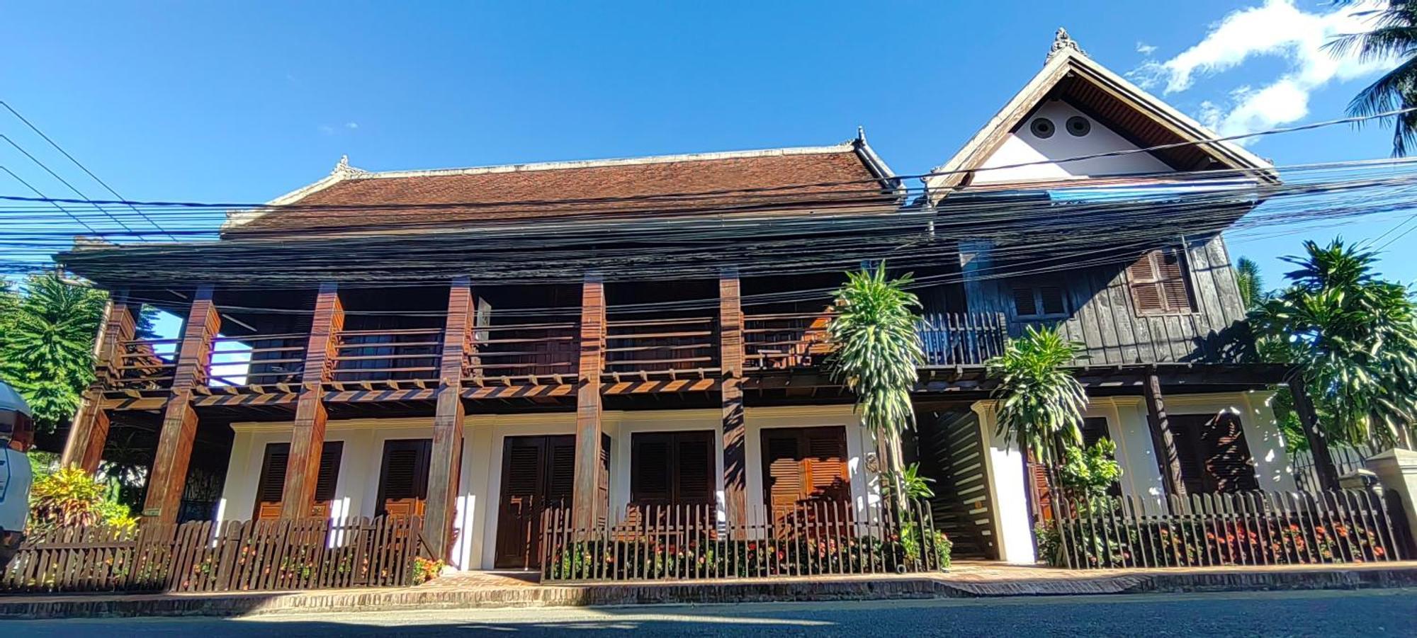 Ancient Luangprabang Hotel Экстерьер фото